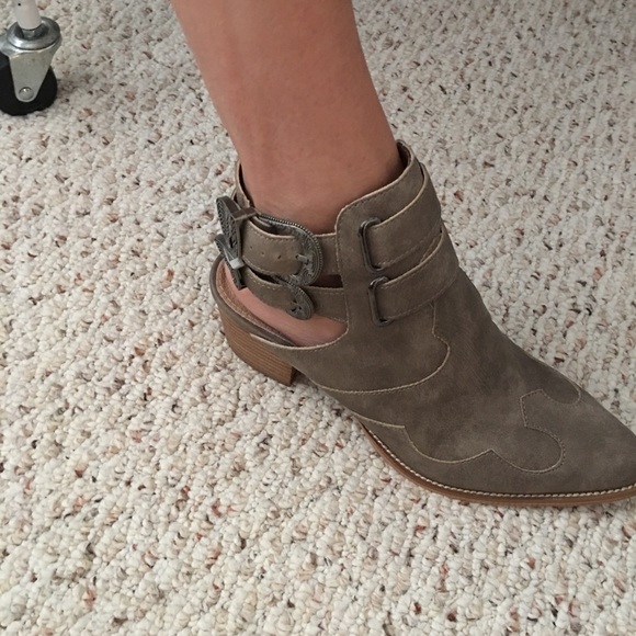 Sold out sorry Sale 🌲Brand new boot shoes leather - Picture 8 of 8